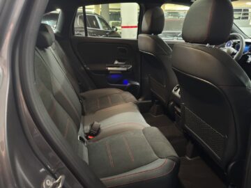 Mercedes-Benz GLA 200 AMG Line Night Star