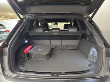 VW Touareg 3.0 V6 TSI PHEV R United