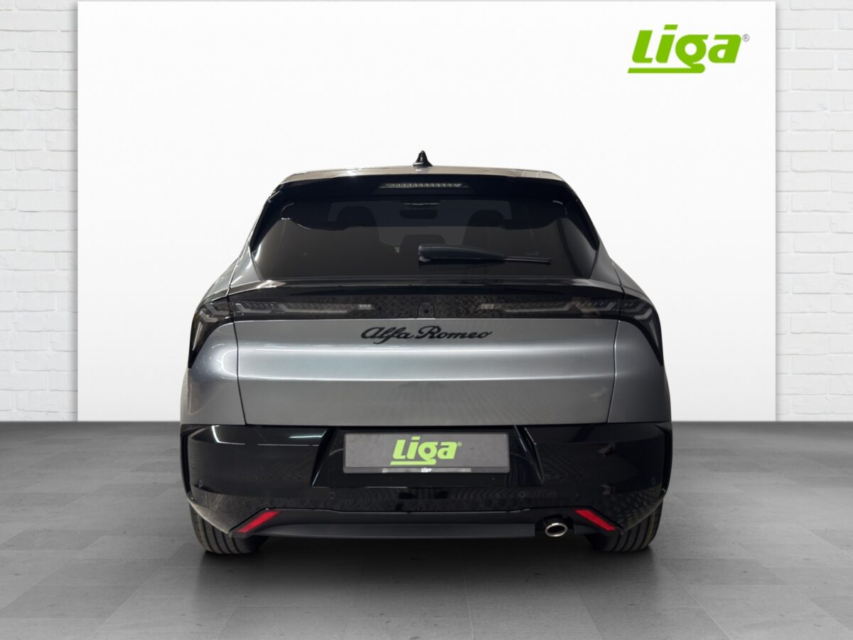 Alfa Romeo Junior 1.2 Ibrida Q4