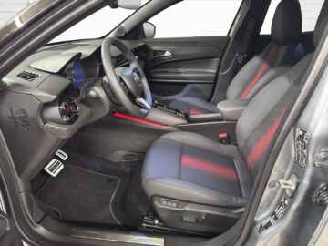 Alfa Romeo Junior 1.2 Ibrida Q4