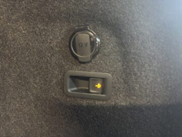 VW Golf VIII Variant 2.0 TSI R-Line DSG 4mo