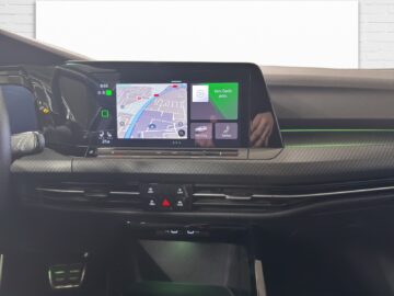 VW Golf VIII Variant 2.0 TSI R-Line DSG 4mo