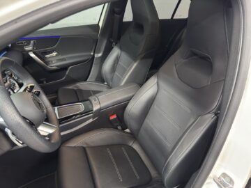 Mercedes-Benz A 250 AMG Line 4 Matic