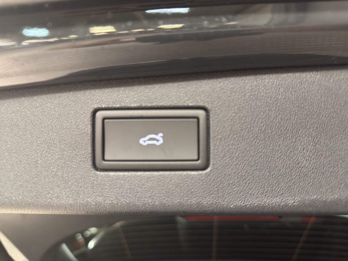 VW Tiguan 2.0 TDI SCR R-Line DSG 4motion