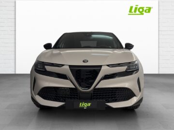 Alfa Romeo Junior 1.2 Ibrida Speciale