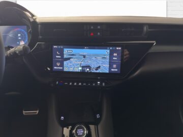 Alfa Romeo Junior 1.2 Ibrida Speciale