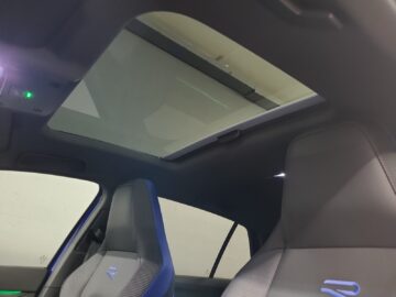 VW Golf VIII 2.0 TSI R Performance DSG 4mot