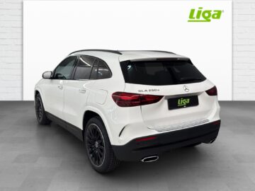 Mercedes-Benz GLA 250 e AMG Line  EQ Star