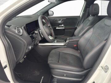 Mercedes-Benz GLA 250 e AMG Line  EQ Star