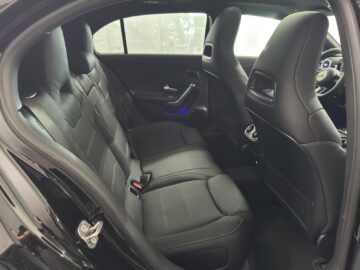 Mercedes-Benz A 220 d AMG Line