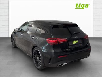 Mercedes-Benz A 220 d AMG Line