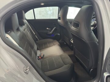 Mercedes-Benz A 200 AMG Line Night Star