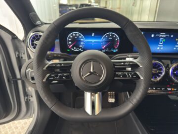 Mercedes-Benz A 200 AMG Line Night Star