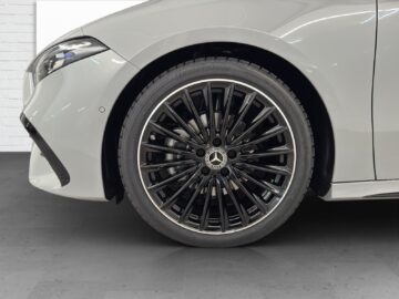 Mercedes-Benz A 200 AMG Line Night Star