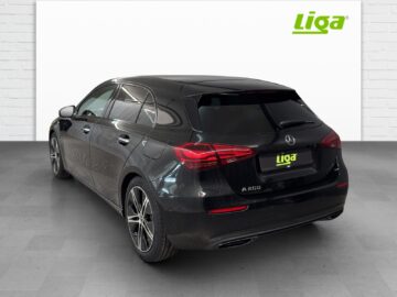 Mercedes-Benz A 200 Advanced Plus Night Star