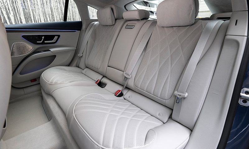 Mercedes Benz EQS