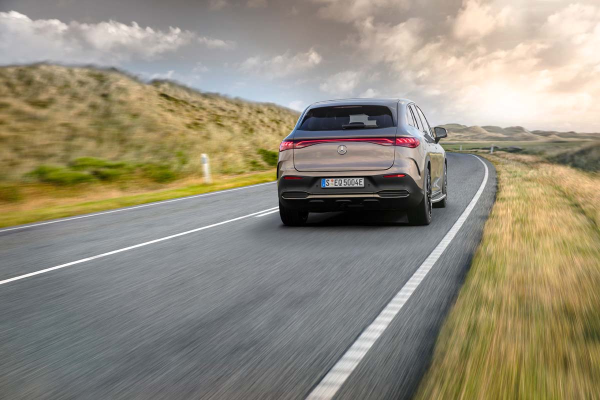 Mercedes-EQ. EQE SUV.